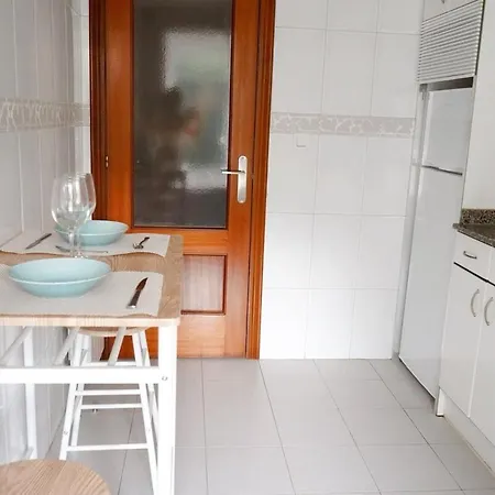 Bajo Con Jardin Costa Quebrada Apartment