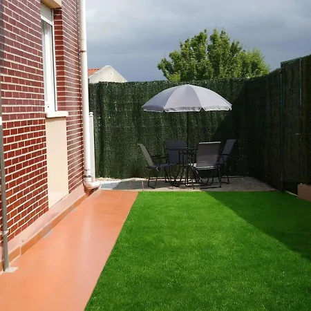 Bajo Con Jardin Costa Quebrada Apartament