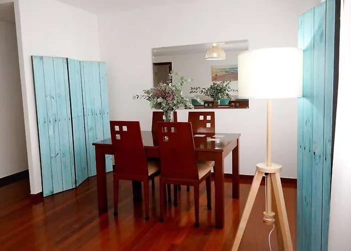 Bajo Con Jardin Costa Quebrada *