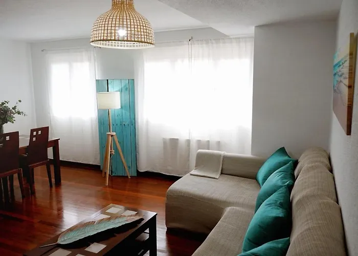 Apartment Bajo Con Jardin Costa Quebrada Liencres