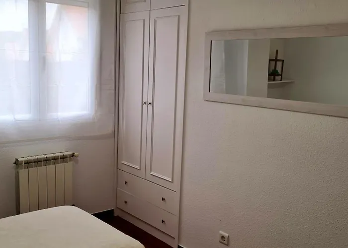 Bajo Con Jardin Costa Quebrada * Liencres